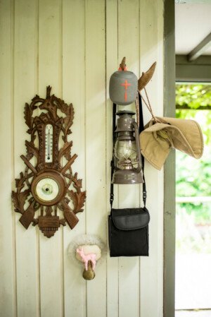 kunstenaar tuinhuis portret fotografie lantaarn thermometer